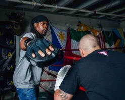 TITLE Black Blitz Micro Mitts -Knockout Gear BKBPMBK 2