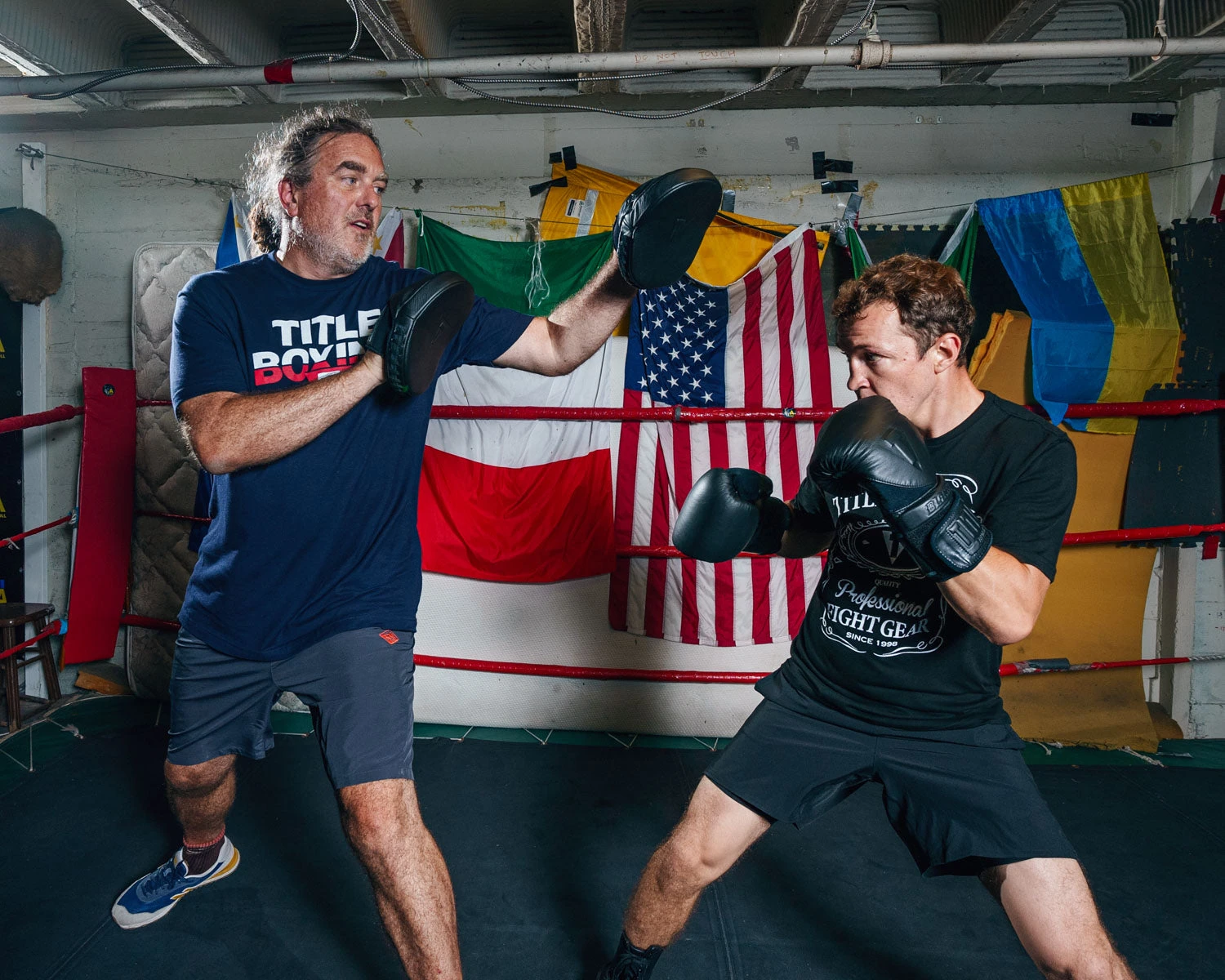 TITLE Black Punch Mitts 2.0 9 TITLE Black Punch Mitts 2.0 - Image 7