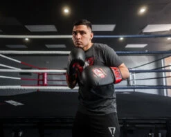 TITLE Classic Shredded Boxing Gloves 40 TITLE Classic Shredded Boxing Gloves -Knockout Gear CABG10BKRD 2