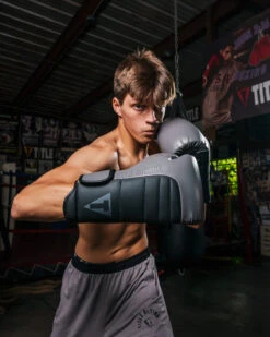 TITLE Boxing Combat Bag Gloves -Knockout Gear COMBGGRBK 3