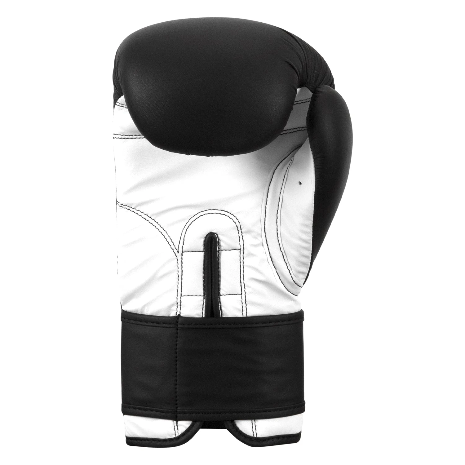 TITLE Classic Fitness Boxing Gloves 19 TITLE Classic Fitness Boxing Gloves - Image 17