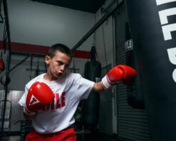 TITLE Classic Leather Super Bag Gloves 2.0 31 TITLE Classic Leather Super Bag Gloves 2.0 -Knockout Gear CSBGL2RD 1