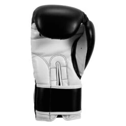 TITLE Classic Pro Style Training Gloves 3.0 33 TITLE Classic Pro Style Training Gloves 3.0 -Knockout Gear CVVTG3 BK WH 004