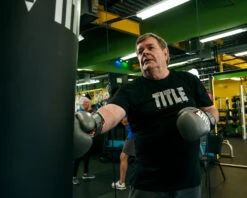 TITLE Boxing Fight Back Leather Boxing Gloves 17 TITLE Boxing Fight Back Leather Boxing Gloves -Knockout Gear FBBGLGR 3