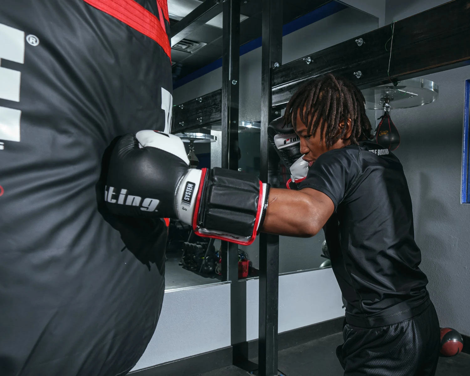 Fighting S2 Gel Power Weighted Bag Gloves 4 Fighting S2 Gel Power Weighted Bag Gloves - Image 2