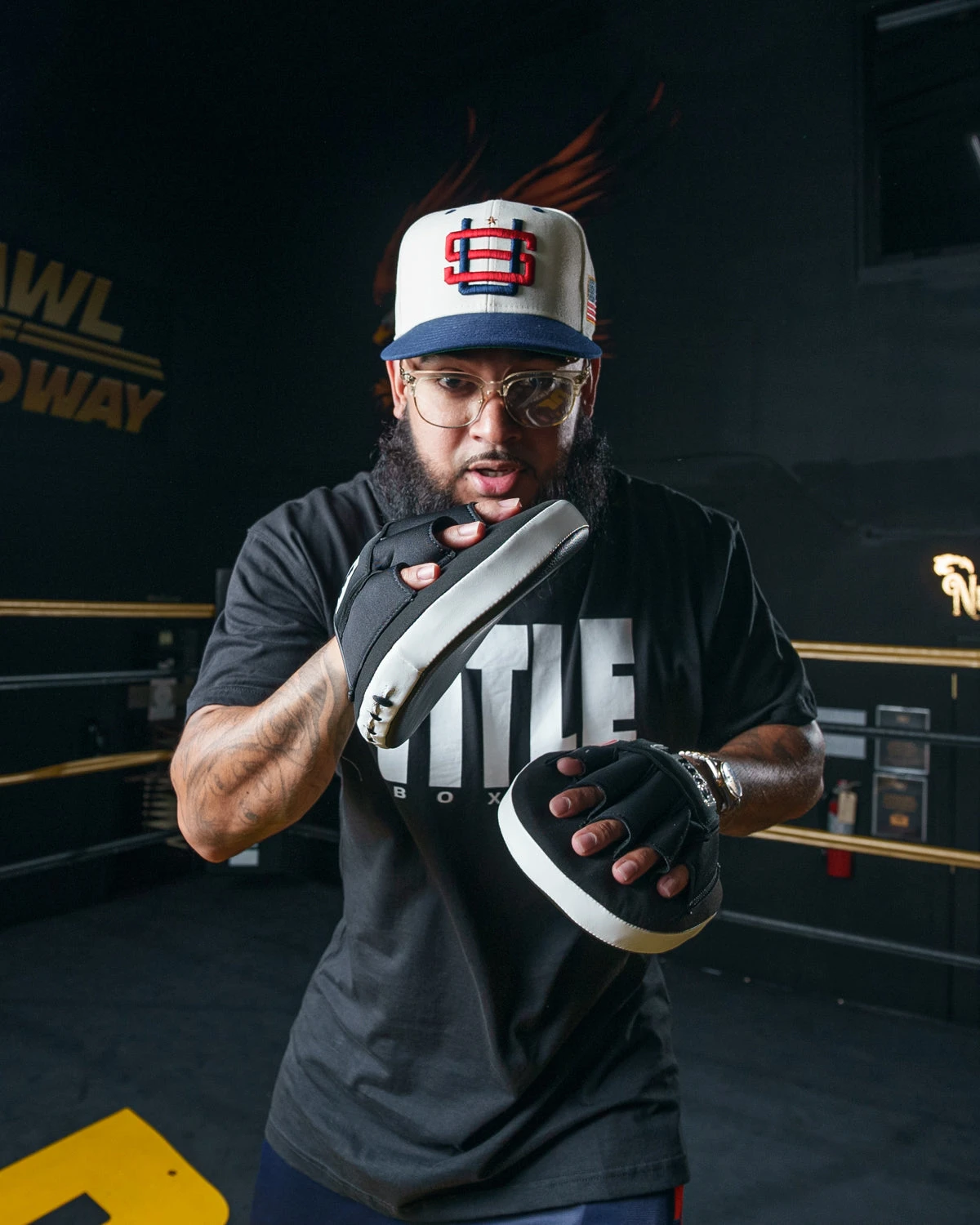 TITLE Boxing Gel Tech Punch Mitts 2.0 7 TITLE Boxing Gel Tech Punch Mitts 2.0 - Image 5