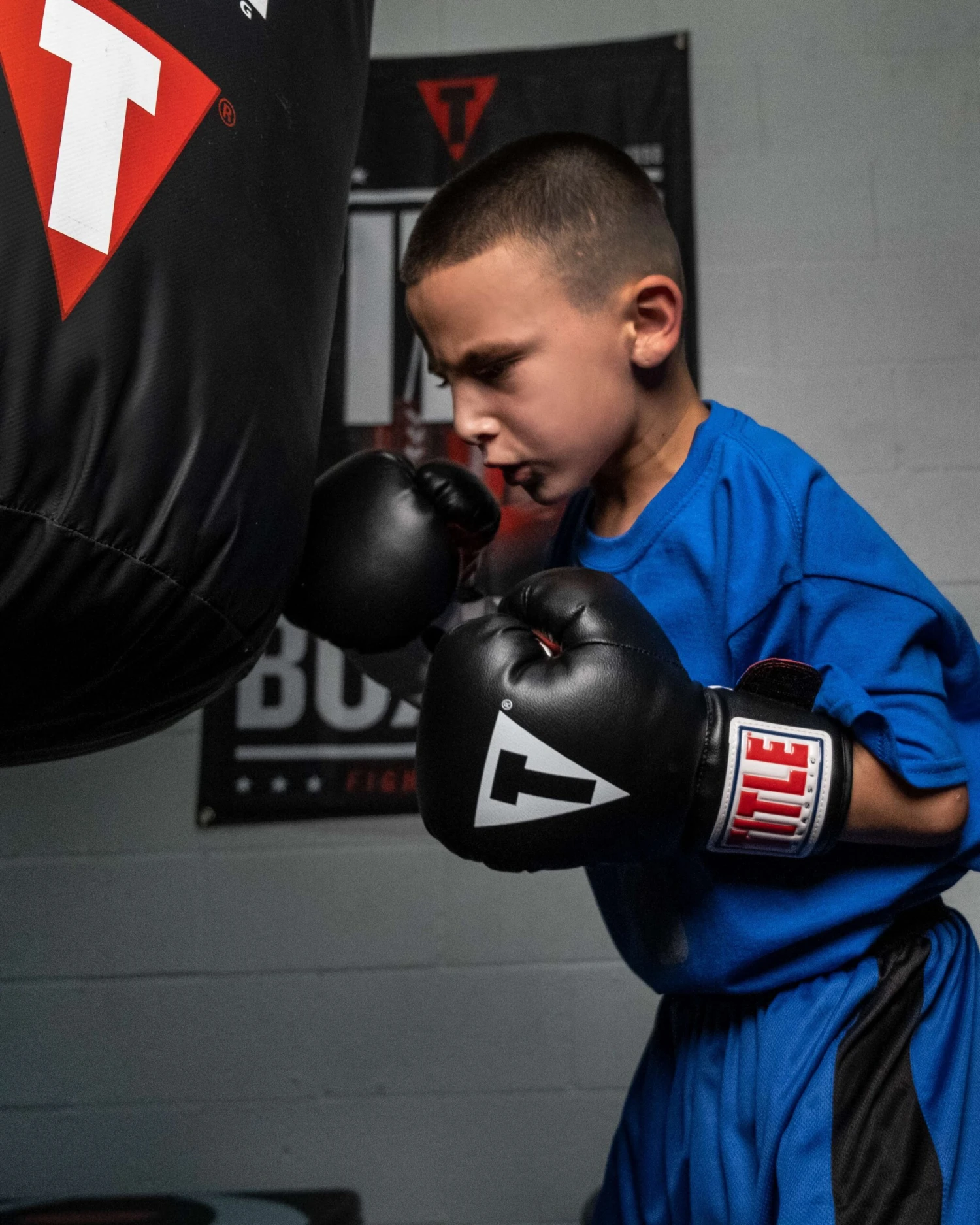 TITLE Classic Kid & Youth Boxing Gloves 2.0 4 TITLE Classic Kid & Youth Boxing Gloves 2.0 - Image 2
