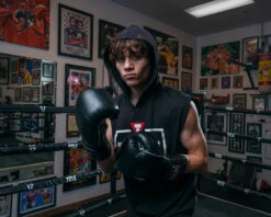 TITLE Boxing Old School Leather Bag Gloves 2.0 27 TITLE Boxing Old School Leather Bag Gloves 2.0 -Knockout Gear OSLBG2BK 4 4