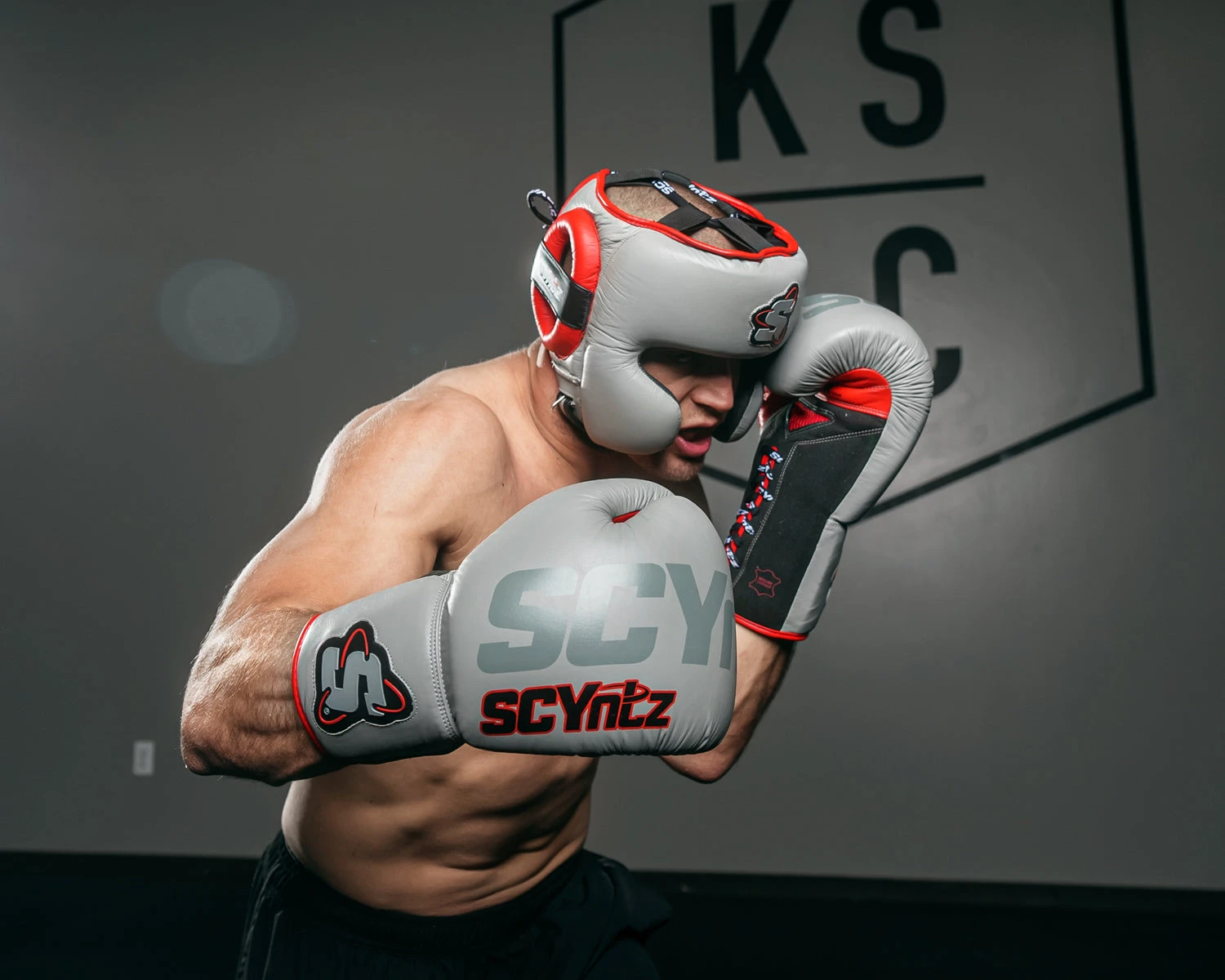 SCYntz Leather Sparring Gloves 12 SCYntz Leather Sparring Gloves - Image 10
