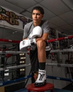 TITLE Boxing Ring Mamba Shoes 33 TITLE Boxing Ring Mamba Shoes -Knockout Gear TBS20 WH BK 2 52295676 3875 4ab1 a67e 7dd98c715787