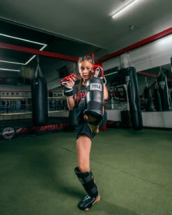 TITLE Boxing Vinyl Shin-Instep Guards 2.0 -Knockout Gear TSIG2BK 2