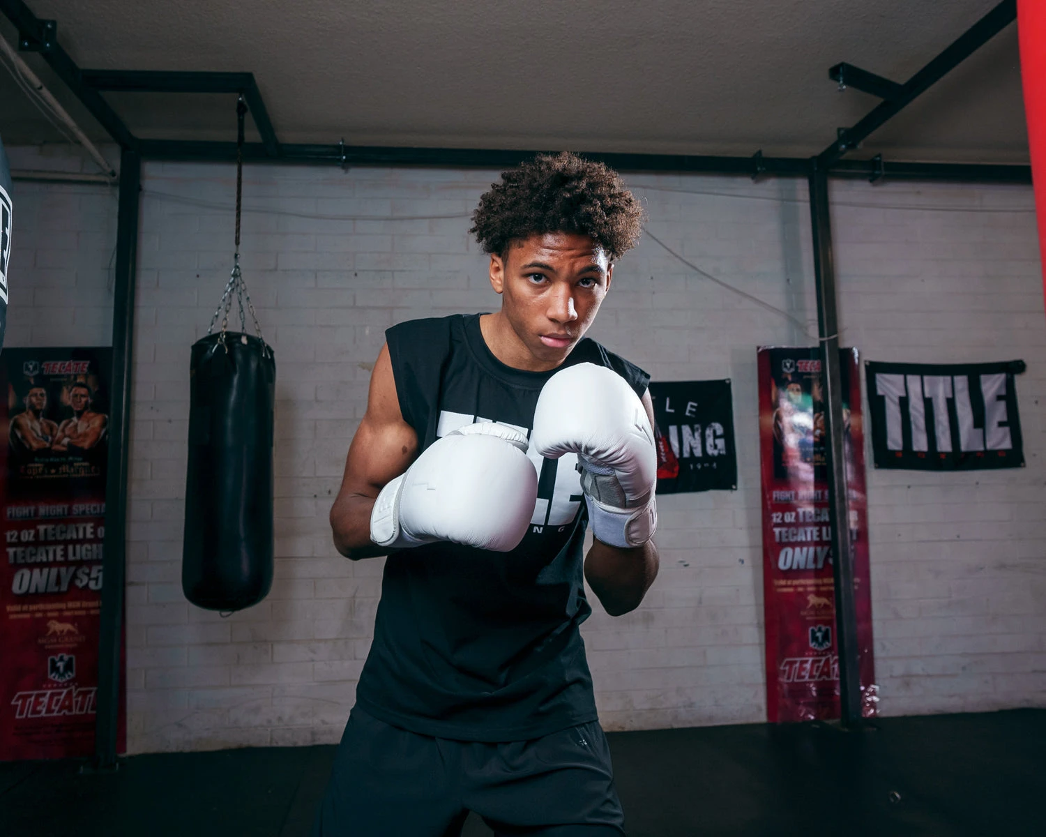 TITLE White Boxing Gloves 10 TITLE White Boxing Gloves - Image 8