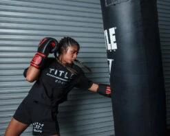 TITLE Boxing All Heart Bag Gloves 2.0 24 TITLE Boxing All Heart Bag Gloves 2.0 -Knockout Gear ahabg2 bk rd 3 1