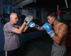 TITLE Boxing Air Pocket Technology Punch Mitts 12 TITLE Boxing Air Pocket Technology Punch Mitts -Knockout Gear airmt gr lbl 3