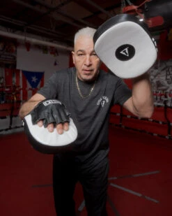 TITLE Boxing Cobra Leather Punch Mitts 8 TITLE Boxing Cobra Leather Punch Mitts -Knockout Gear cmpml 2