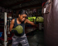 TITLE Boxing Combat Bag Gloves -Knockout Gear combg gn bk 2 2