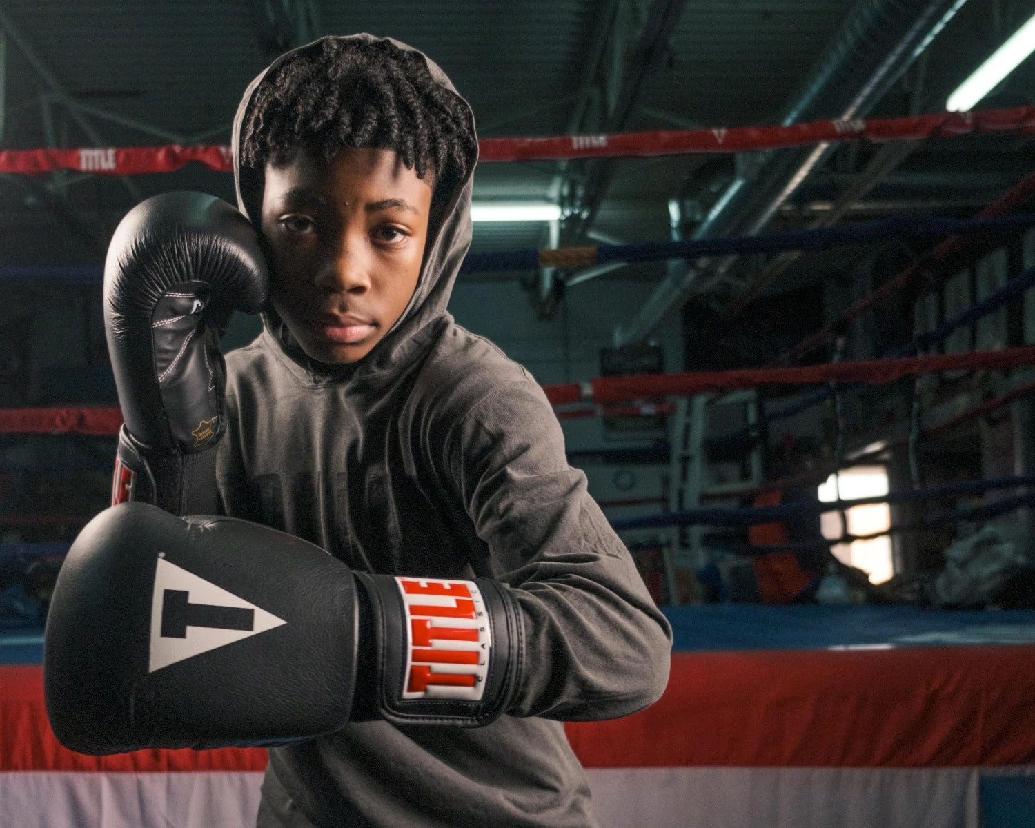 TITLE Classic Leather Elastic Training Gloves 2.0 9 TITLE Classic Leather Elastic Training Gloves 2.0 - Image 7