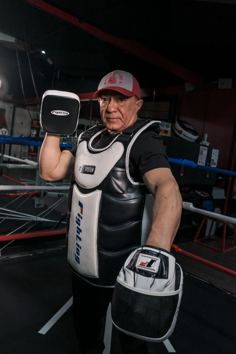 Fighting Punch Mitts 4 Fighting Punch Mitts - Image 2