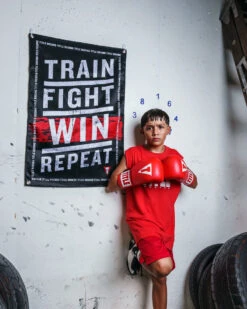 TITLE Boxing Train Fight Win Repeat Banner -Knockout Gear gb8 2 1