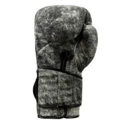 TITLE Boxing Distressed Glory Training Gloves 13 TITLE Boxing Distressed Glory Training Gloves -Knockout Gear hostg 04