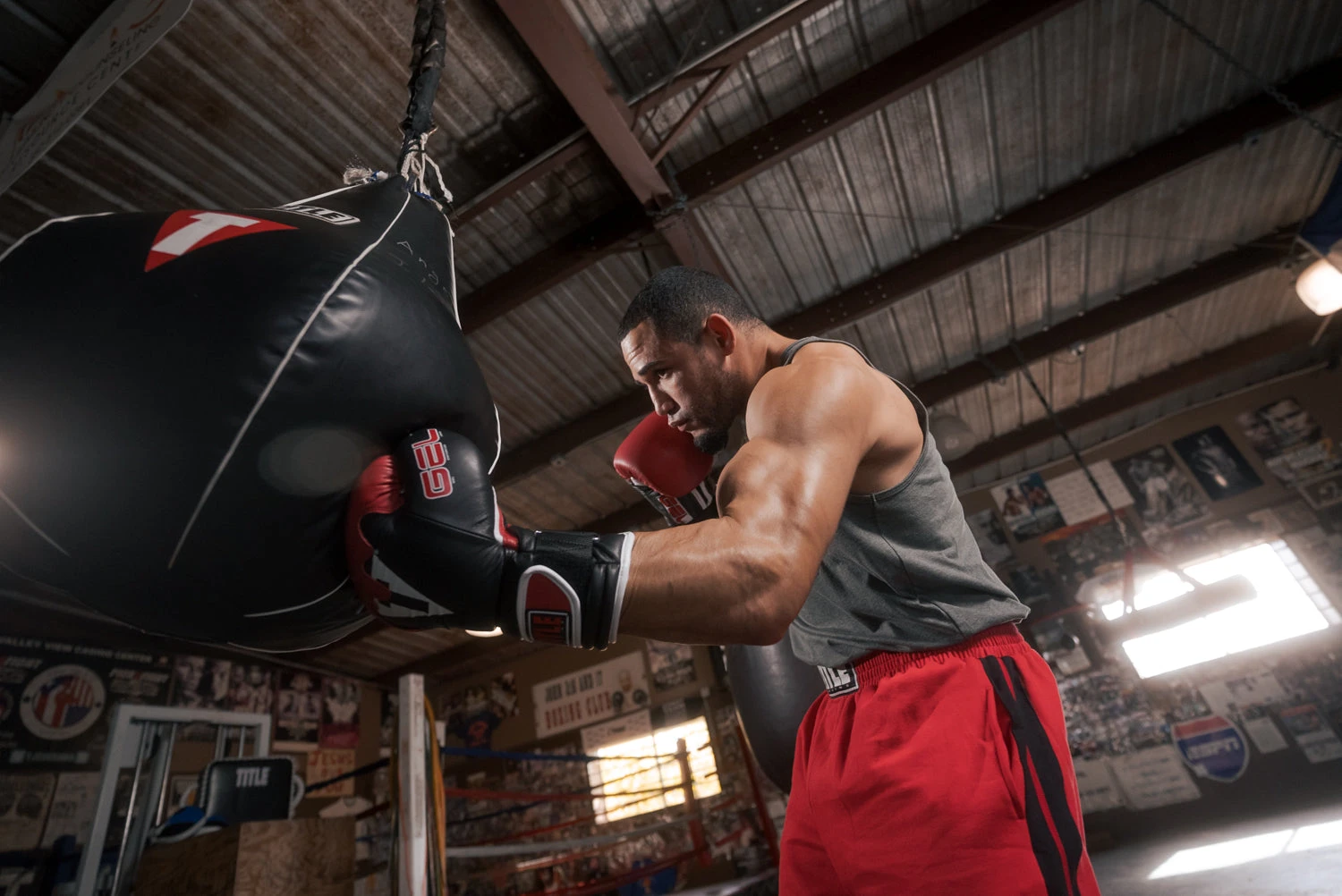 TITLE Boxing Gel Lava Leather Series Bag Gloves 9 TITLE Boxing Gel Lava Leather Series Bag Gloves - Image 7