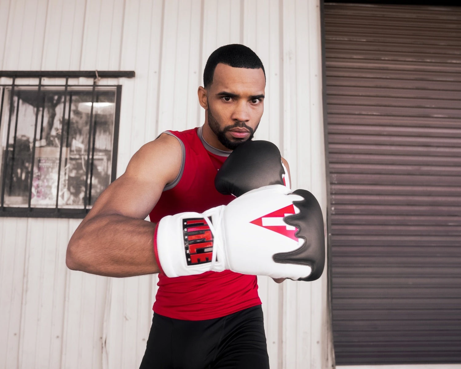 TITLE Boxing Gel Lava Leather Series Sparring Gloves 9 TITLE Boxing Gel Lava Leather Series Sparring Gloves - Image 7