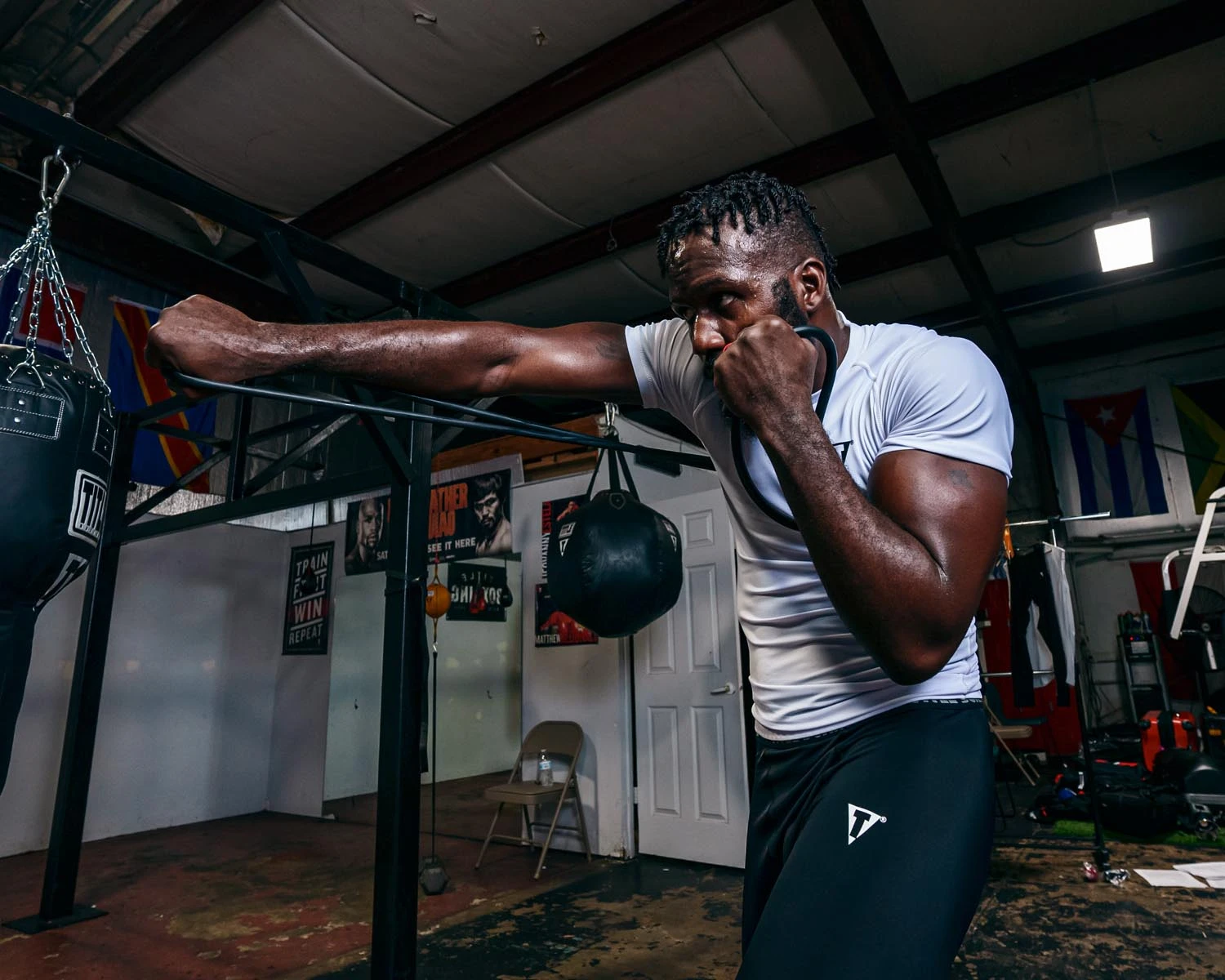 TITLE Boxing Pro Shadow Boxer 2.0 7 TITLE Boxing Pro Shadow Boxer 2.0 - Image 5