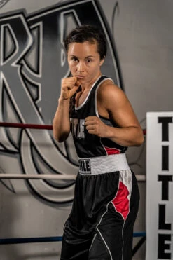 TITLE Boxing Aerovent Elite Amateur Set 8 27 TITLE Boxing Aerovent Elite Amateur Set 8 -Knockout Gear tabs8 bk rd