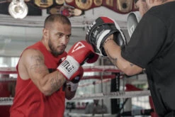 TITLE Boxing Aerovent Excel Incredi-Mitts 2.0 20 TITLE Boxing Aerovent Excel Incredi-Mitts 2.0 -Knockout Gear taepm2