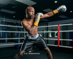 TITLE Boxing Edge Boxing Trunks 2.0 26 TITLE Boxing Edge Boxing Trunks 2.0 -Knockout Gear tbtc2 bk wh 2 2 1