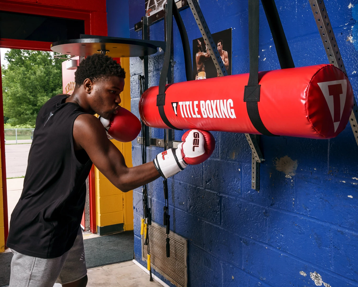 TITLE Boxing Uppercut Target Practice Bag 7 TITLE Boxing Uppercut Target Practice Bag - Image 5