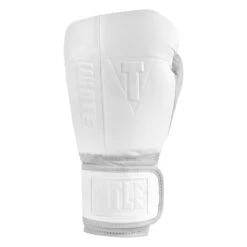 TITLE White Boxing Heavy Bag Gloves 12 TITLE White Boxing Heavy Bag Gloves -Knockout Gear whotbg 03