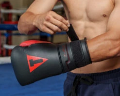 TITLE Boxing Z-FLY Bag Gloves 23 TITLE Boxing Z-FLY Bag Gloves -Knockout Gear zflybg bk rd 4 1