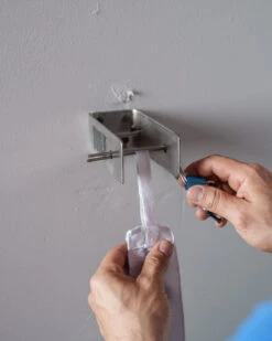 TITLE Boxing 2-N-1 Zip Hand Wrap Roller 13 TITLE Boxing 2-N-1 Zip Hand Wrap Roller -Knockout Gear zhwr2n1 1